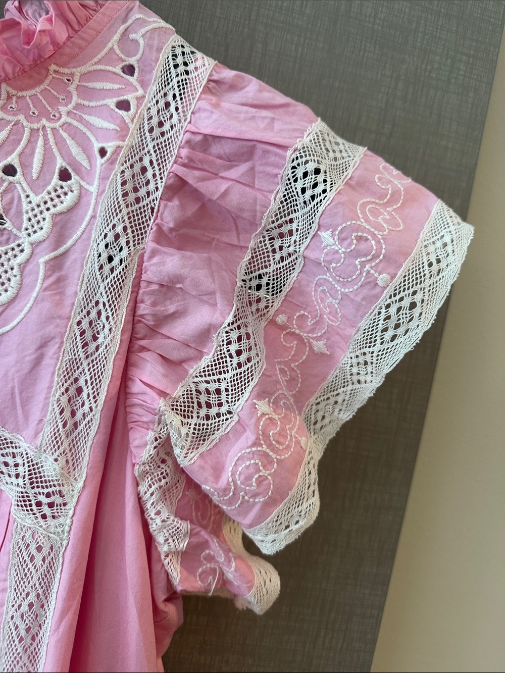 Pink Lace-Trim Ruffled Neck Formal Dress - Picture 6 of 10